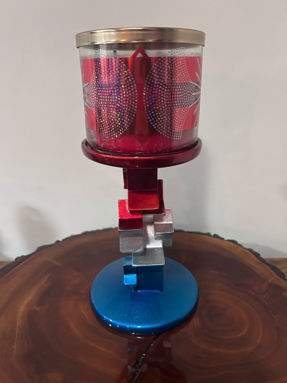 Bath & Body Works Red Glitter Star Candle Holder with Blue Base - Picture 3 of 11